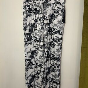 Jane and Delancey Black and White Tropical Print Wide Leg Pants